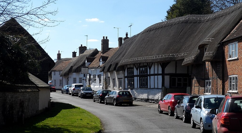 Bikeboy / High Street, Long Crendon